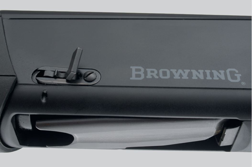 Magazine cut-off switch on receiver of Maxus shotgun